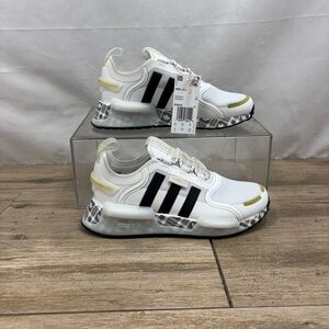 adidas Nmd V3 Mens Fashion Sneakers in‎ White Black - 4